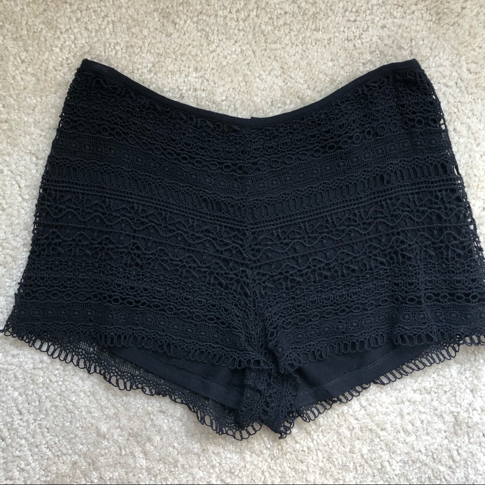 BB Dakota shorts, black macrame style, size 2